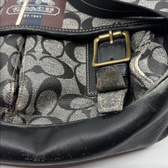 Coach Signature Black and Gray Messenger Bag - Picture 3 of 6